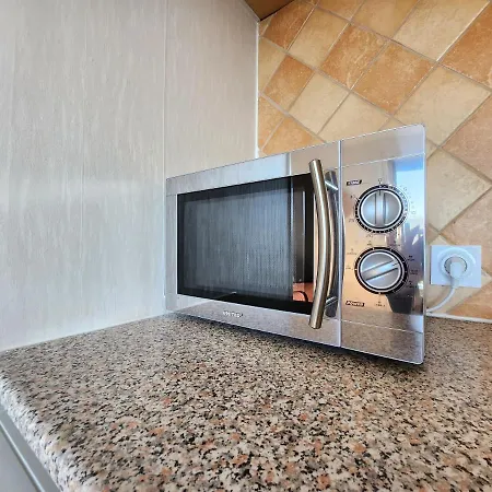 Le - Appt Vue Sur Le Golf 울가트